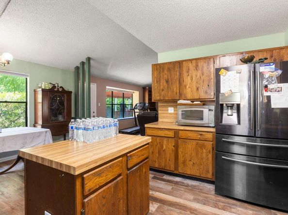 4302 Zuni DR, Austin TX 78759