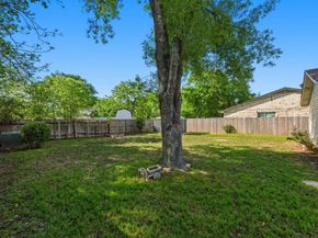 5613 Jacaranda DR, Austin TX 78744