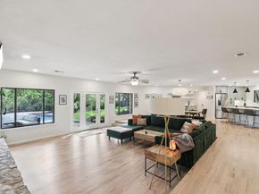 3902 Knollwood DR A, Austin TX 78731