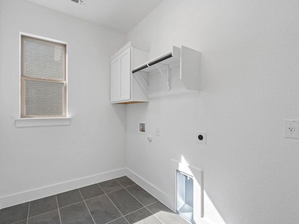 1433 Blue Moon DR, Georgetown TX 78628