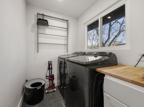 6904 Cherry Meadow DR, Austin TX 78745