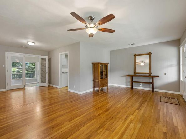 2605 W 49th ST, Austin TX 78731