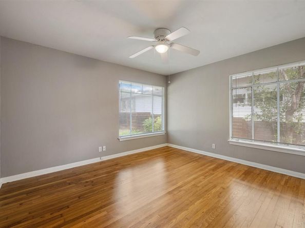 2605 W 49th ST, Austin TX 78731