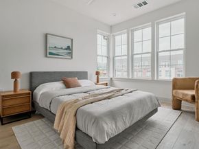 2209 Woodland Ave 1202, Austin TX 78741