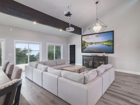 7206 Comanche TRL, Austin TX 78732
