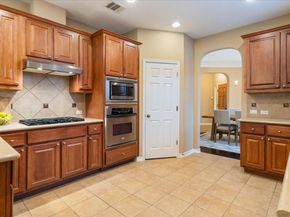 2812 Alsatia DR, Austin TX 78748