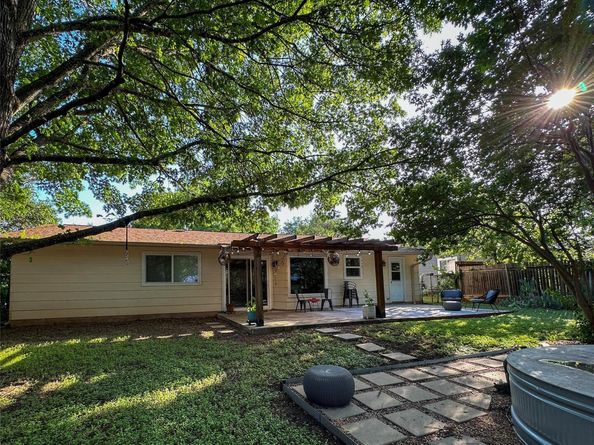 910 Emerald Wood DR, Austin TX 78745
