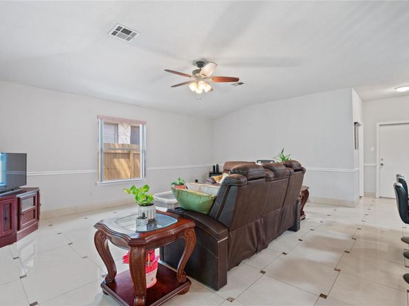2606 Bradley LN, Round Rock TX 78664