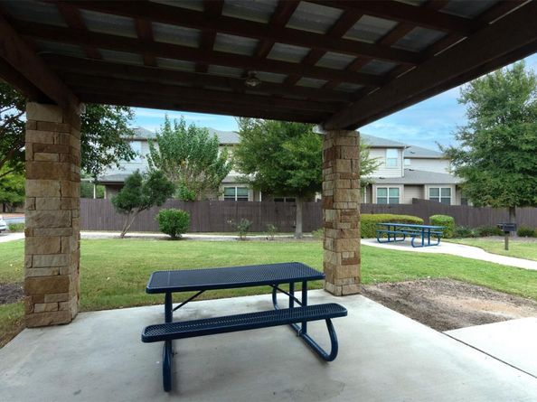 2880 Donnell DR 2203, Round Rock TX 78664