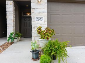 2880 Donnell DR 2203, Round Rock TX 78664