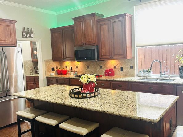 1125 Castle PATH, Round Rock TX 78681