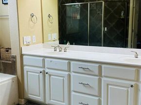 1125 Castle PATH, Round Rock TX 78681