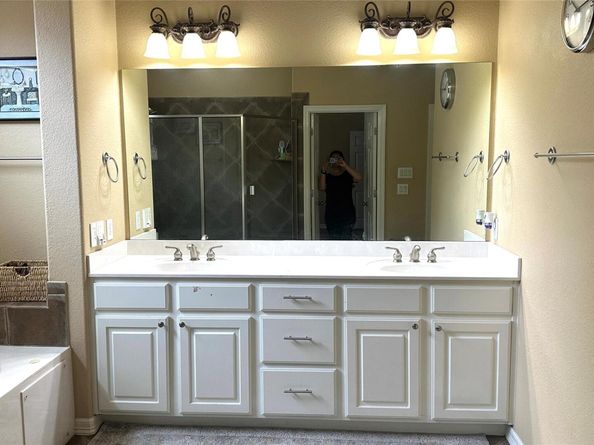 1125 Castle PATH, Round Rock TX 78681