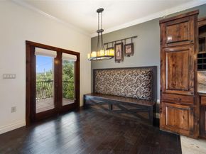 201 Cowal DR N, Spicewood TX 78669