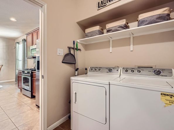 9412 Beechnut DR 28, Austin TX 78748