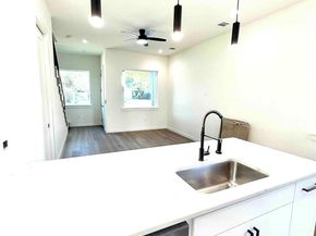 6809 Porter ST 1, Austin TX 78741