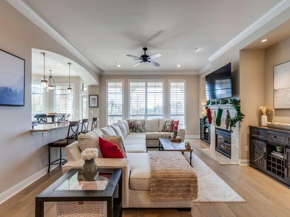 7800 Southwest PKWY 2020, Austin TX 78735