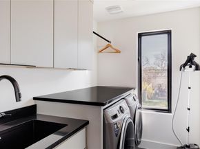 108 Comal ST, Austin TX 78702
