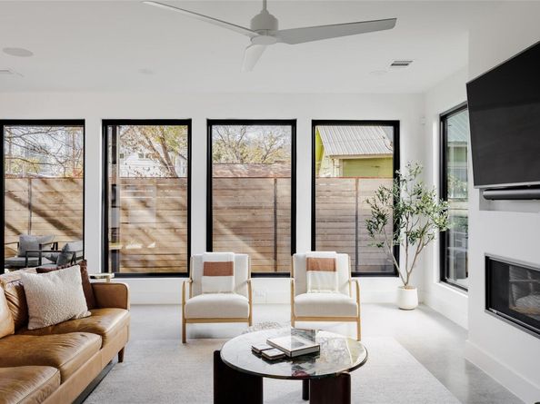 108 Comal ST, Austin TX 78702