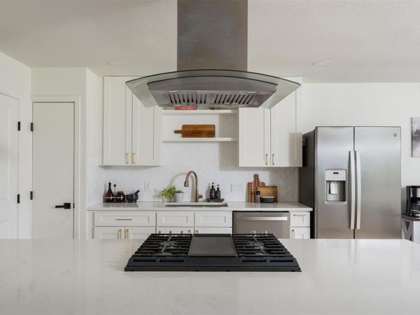 304 Skyloop DR, Austin TX 78745