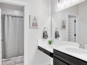 204 Janelle LN, Liberty Hill TX 78642