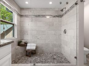 13566 Bullick Hollow RD, Austin TX 78726