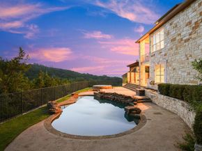 121 Burgess LN, Austin TX 78738