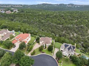 121 Burgess LN, Austin TX 78738