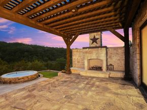 121 Burgess LN, Austin TX 78738