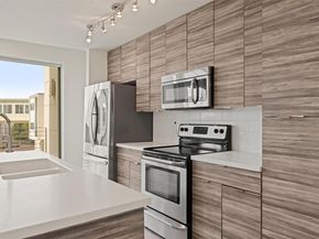 604 N Bluff DR 244, Austin TX 78745