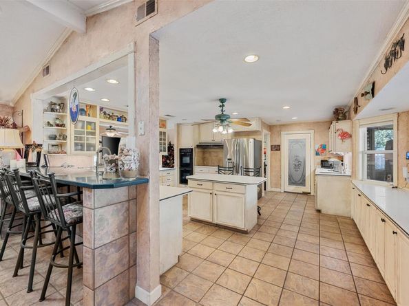 1109 Cedar Park DR, Cedar Park TX 78613