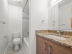 1101 Grove BLVD 208, Austin TX 78741