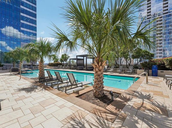 360 Nueces ST 3701, Austin TX 78701