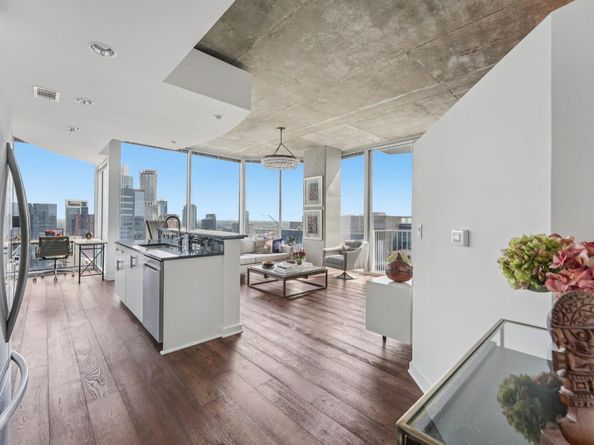 360 Nueces ST 3701, Austin TX 78701