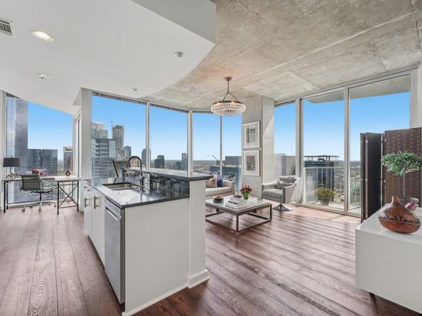 360 Nueces ST 3701, Austin TX 78701
