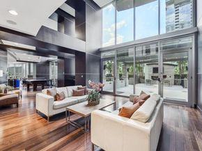 360 Nueces ST 3701, Austin TX 78701