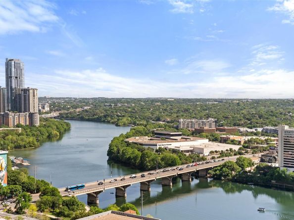210 Lavaca ST 2203, Austin TX 78701