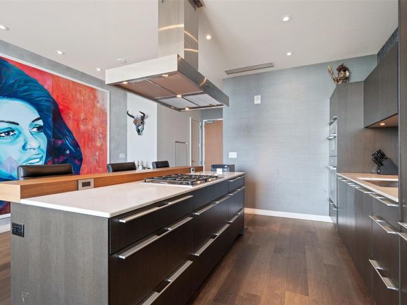 210 Lavaca ST 2203, Austin TX 78701