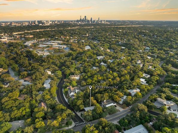 2709 Pecos ST, Austin TX 78703