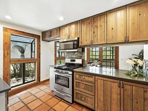 100 N Tumbleweed TRL, Austin TX 78733