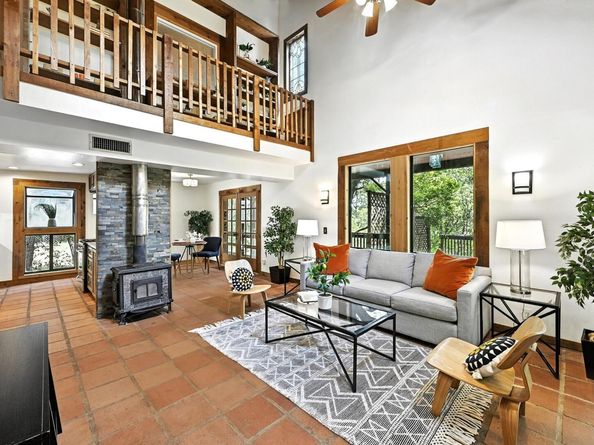 100 N Tumbleweed TRL, Austin TX 78733