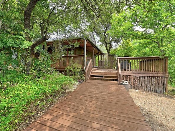 100 N Tumbleweed TRL, Austin TX 78733