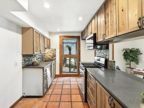 100 N Tumbleweed TRL, Austin TX 78733
