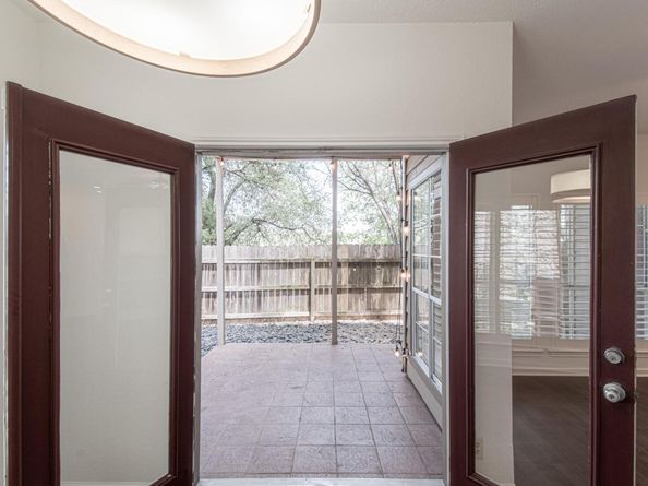 3809 Spicewood Springs RD 105, Austin TX 78759