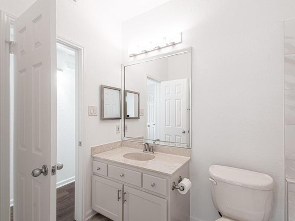3809 Spicewood Springs RD 105, Austin TX 78759