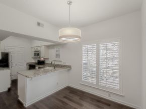 3809 Spicewood Springs RD 105, Austin TX 78759