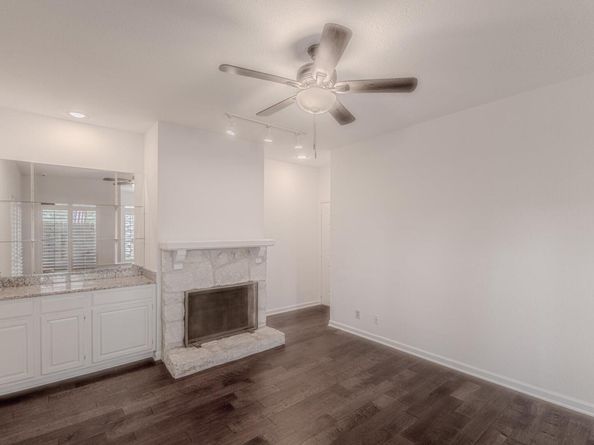 3809 Spicewood Springs RD 105, Austin TX 78759