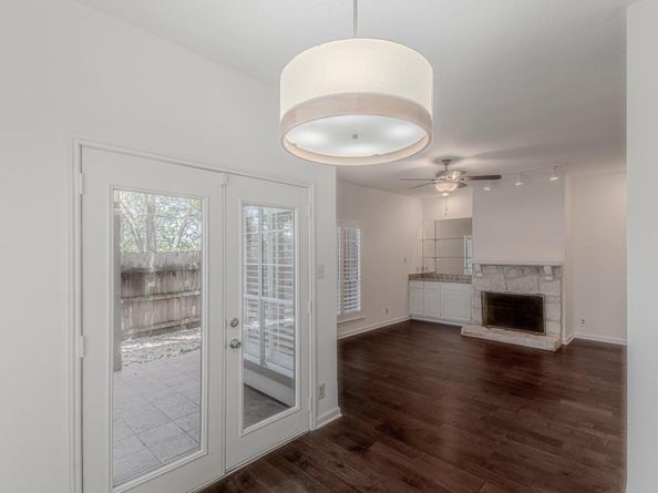 3809 Spicewood Springs RD 105, Austin TX 78759