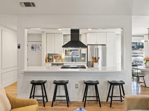 11912 Oakbrook DR, Austin TX 78753