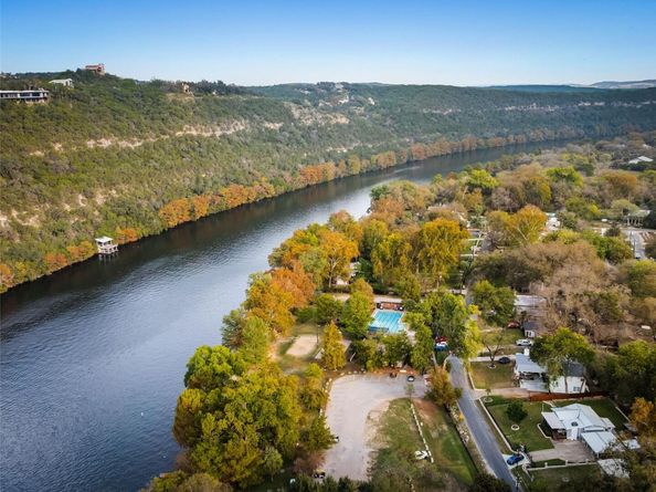 2703 De Soto DR, Austin TX 78733